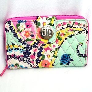 Vera Bradley RFID Turnlock Wallet in Wildflower Paisley
